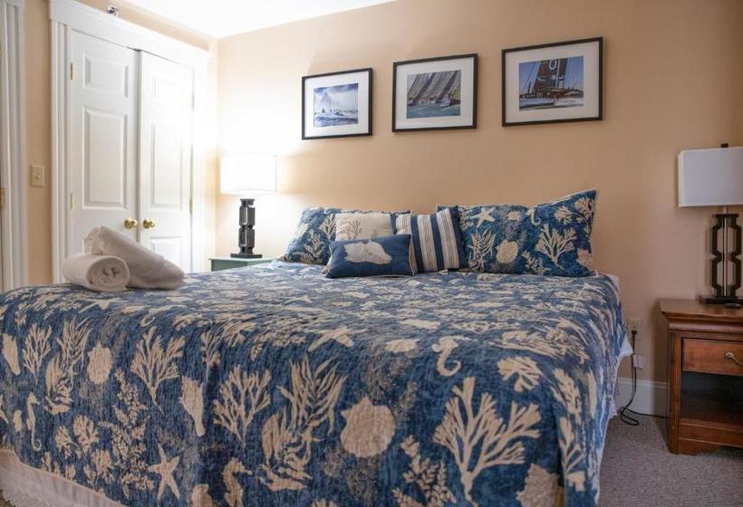 The Winthrop Arms Hotel And Restaurant