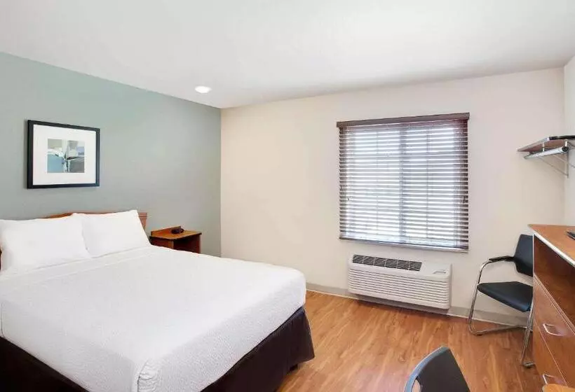 ホテル Woodspring Suites Lafayette