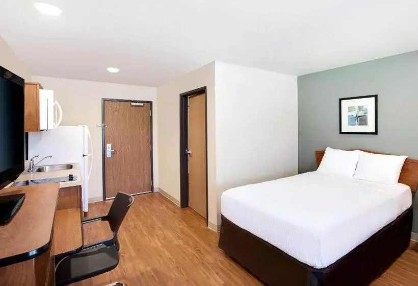 ホテル Woodspring Suites Lafayette