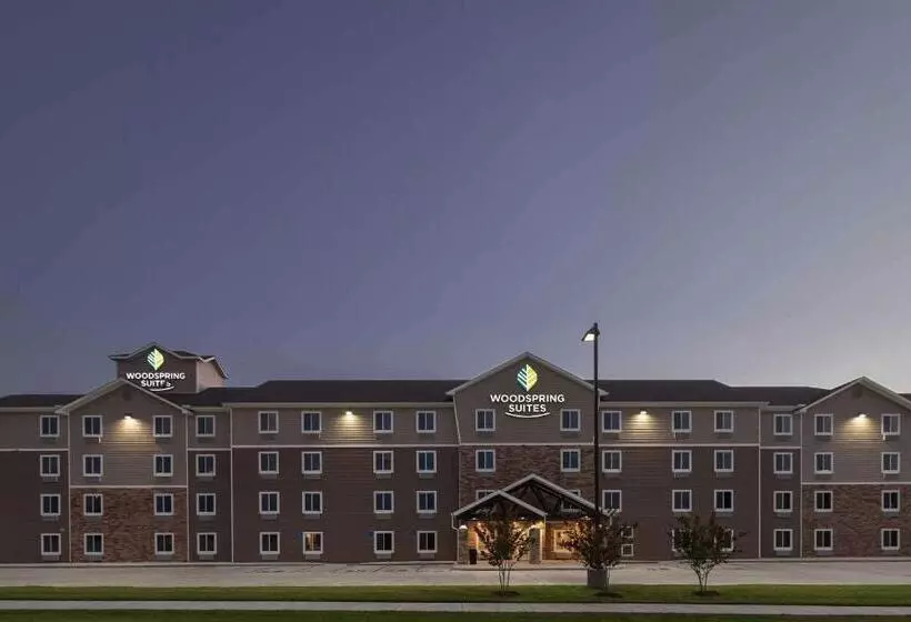 ホテル Woodspring Suites Lafayette