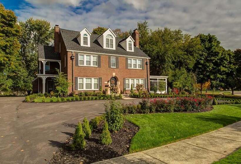 Knob Hill Bed & Breakfast