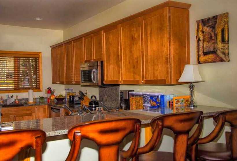 Mein Haus Bed & Breakfast