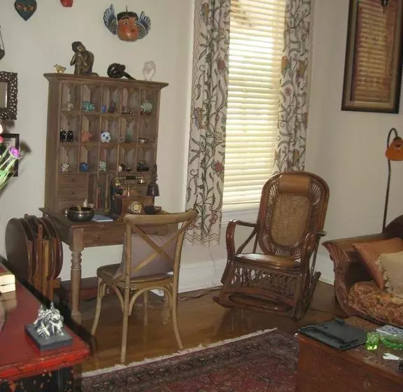 Mermaids  Porch Bed & Breakfast