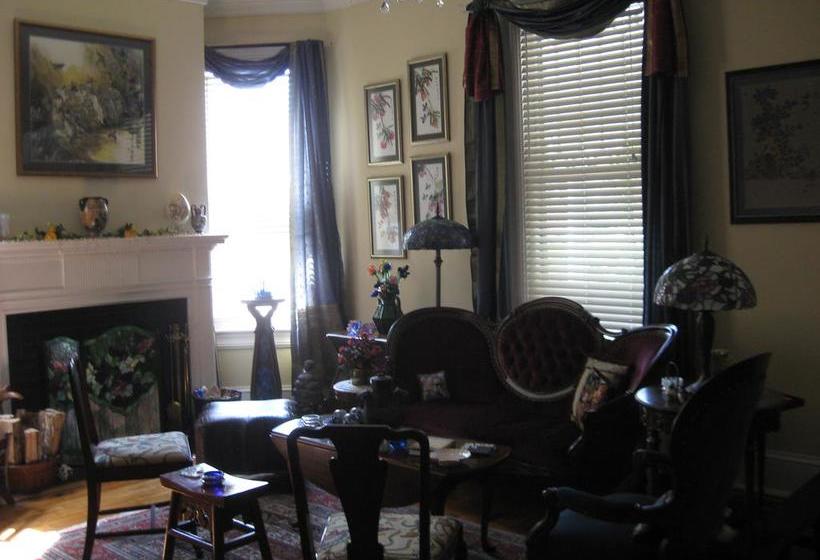 Mermaids Porch Bed & Breakfast