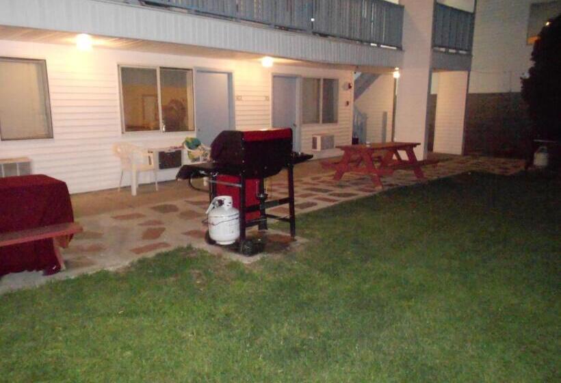 モーテル Flagship Motorcourt