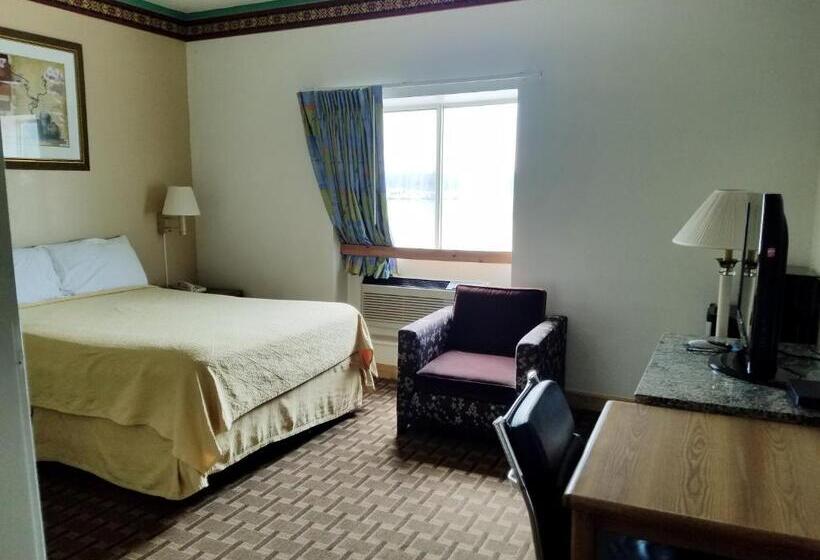 فندق على الطريق Inn Of The Pines