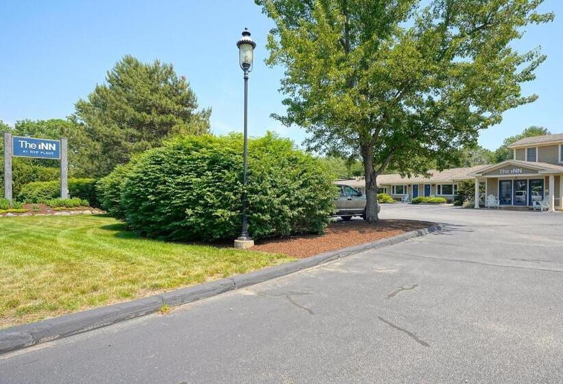 汽车旅馆 The Inn At Rye Place