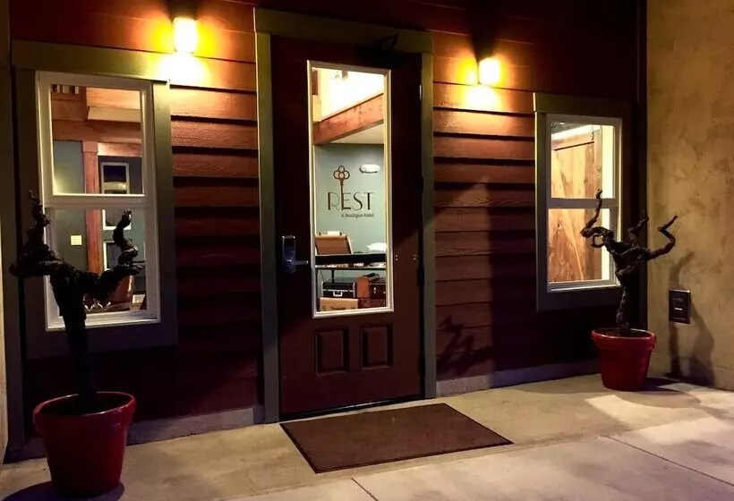 Hotelli Rest, A Boutique
