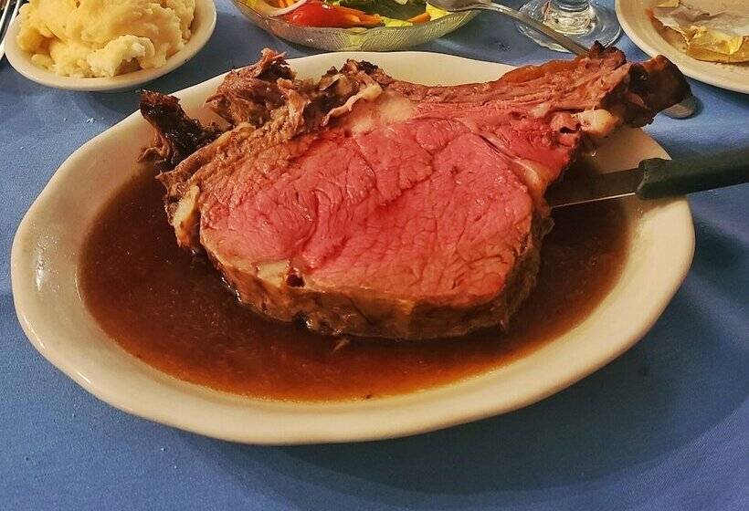 The Winthrop Arms Hotel And Restaurant