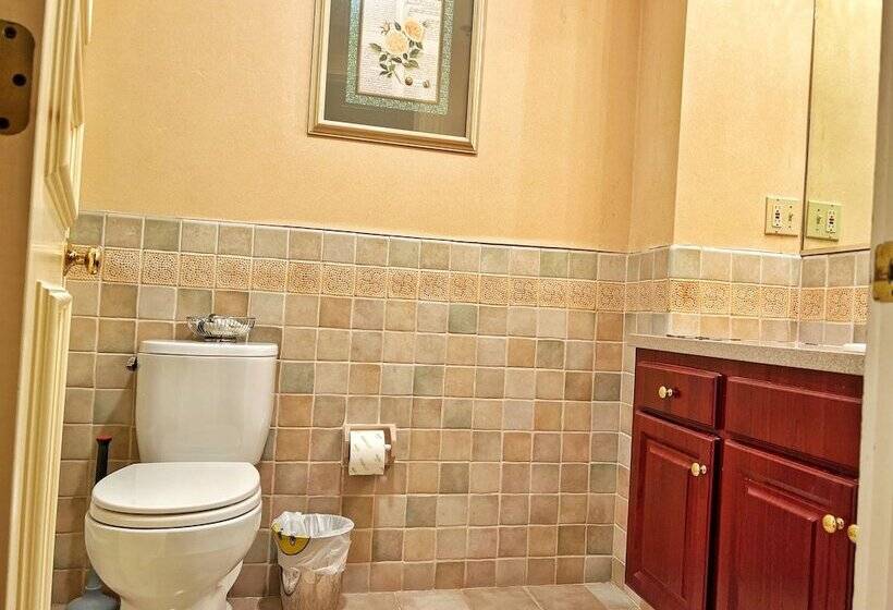 The Winthrop Arms Hotel And Restaurant