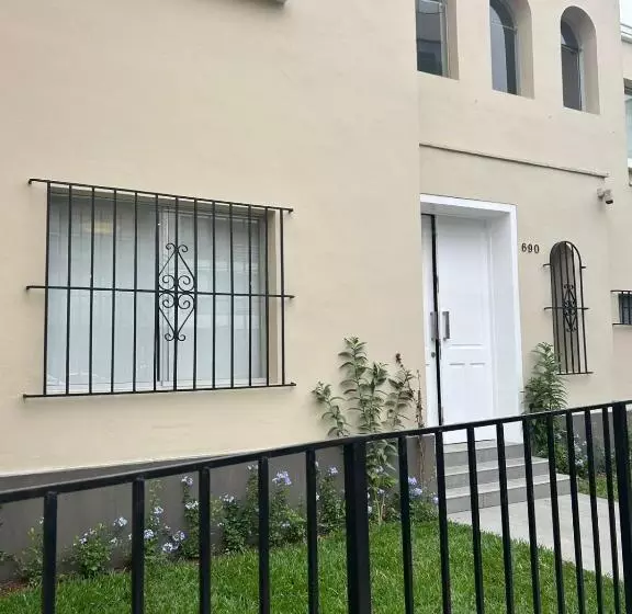 Lima Atelier Bed And Breakfast Boutique