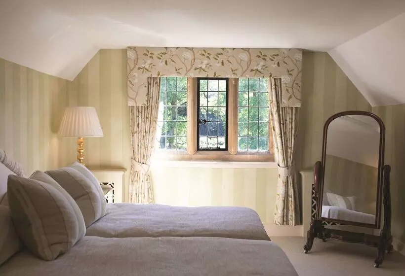 Hotelli Le Manoir Aux Quat Saisons