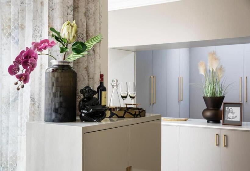 Пансион 76b On Atholl