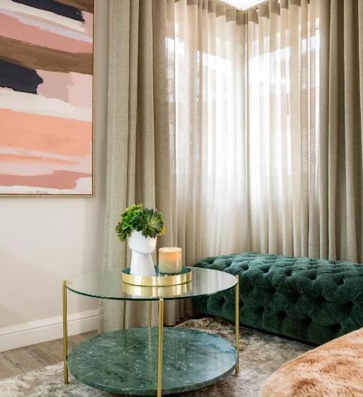 Пансион 76b On Atholl