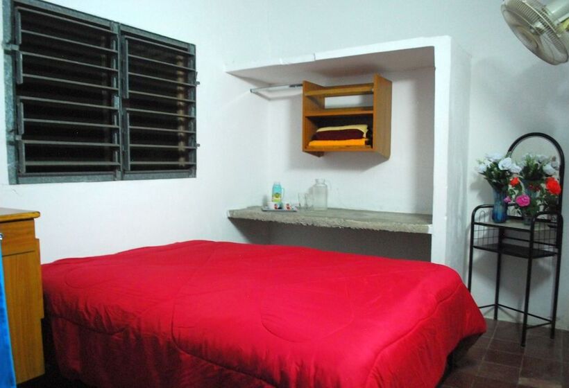 پانسیون Casa Abella