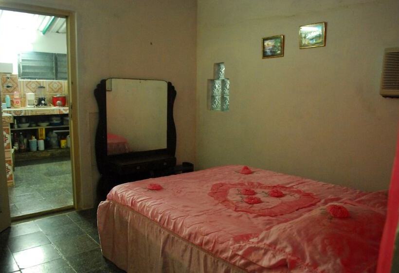 پانسیون Casa Abella