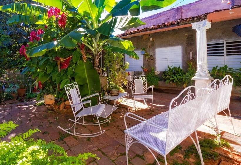 پانسیون Casa Colonial Betty Saavedra