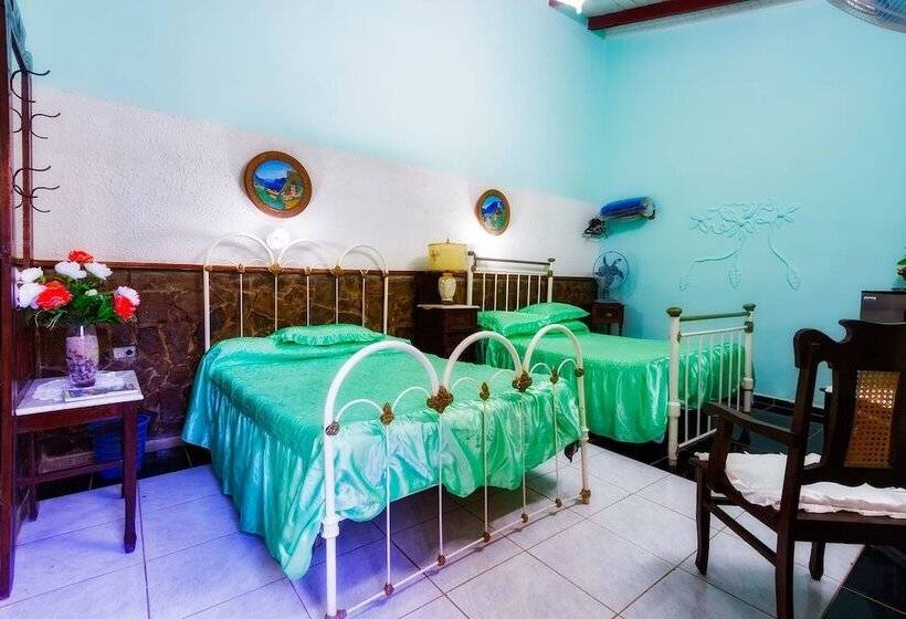 پانسیون Casa Colonial Betty Saavedra