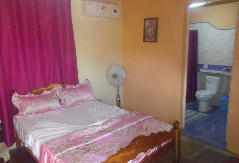 پانسیون Casa Yaquelin Y Osmani