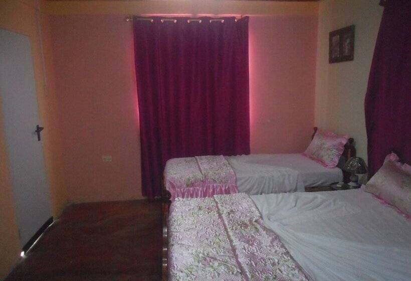 پانسیون Casa Yaquelin Y Osmani