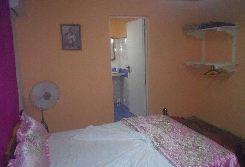 پانسیون Casa Yaquelin Y Osmani