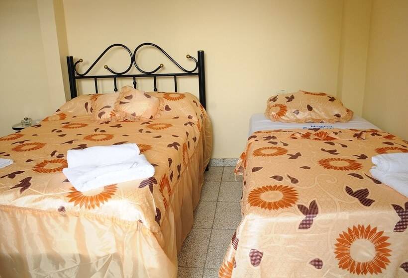 پانسیون Chalet San Carlos