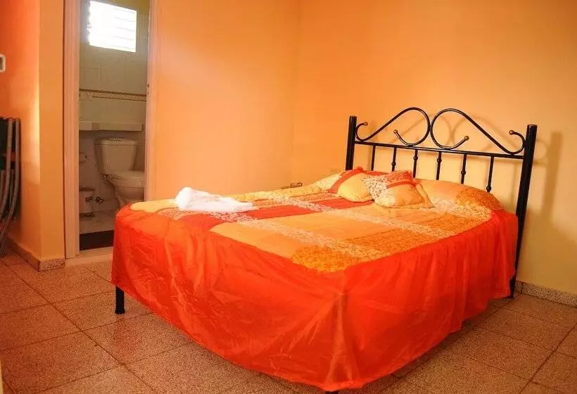 پانسیون Chalet San Carlos