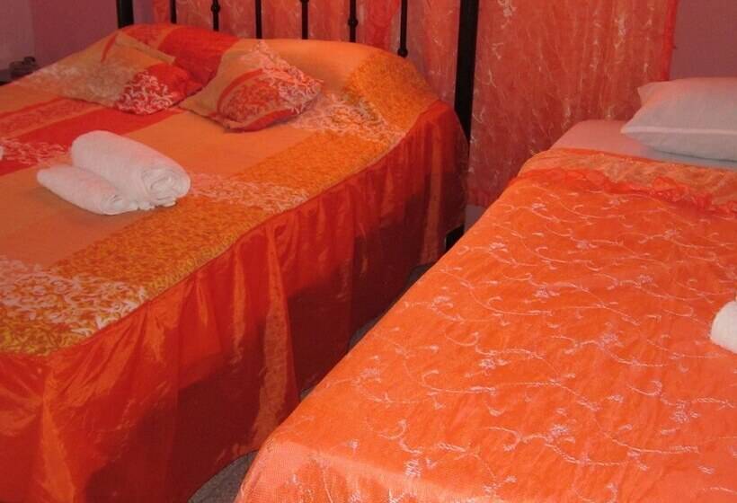 پانسیون Chalet San Carlos