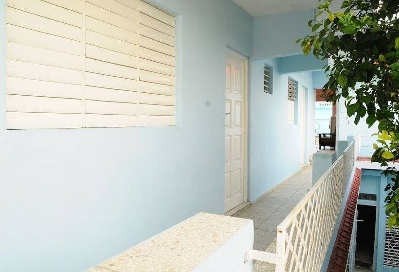 پانسیون Chalet San Carlos