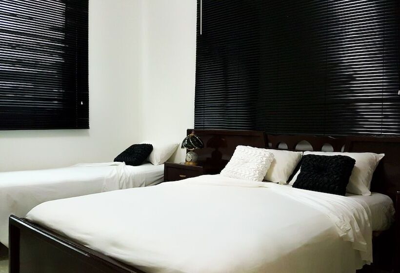 پانسیون Chalet San Carlos