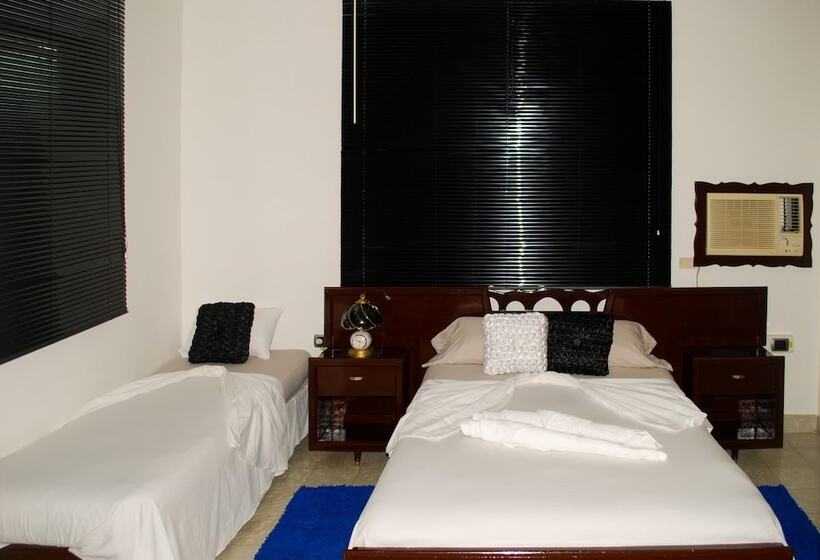 پانسیون Chalet San Carlos