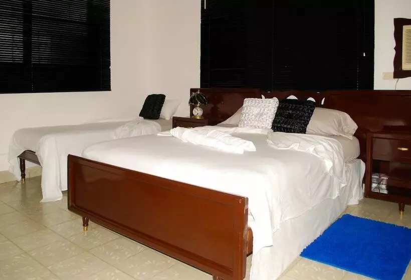 پانسیون Chalet San Carlos