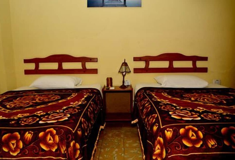 پانسیون Hostal Santa Teresa