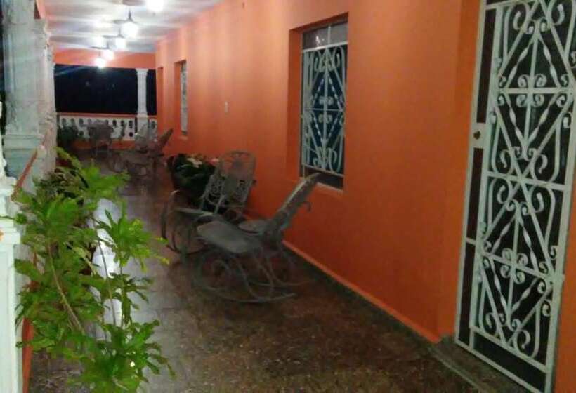 پانسیون Hostal Vista Hermosa Trinidad