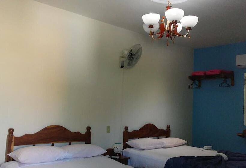 پانسیون Hostal Vista Hermosa Trinidad