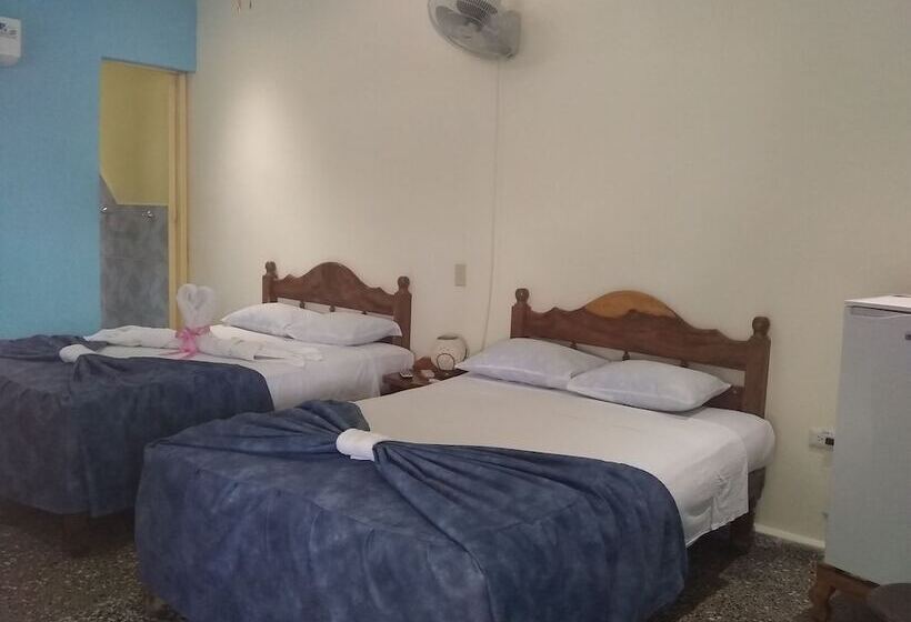 پانسیون Hostal Vista Hermosa Trinidad