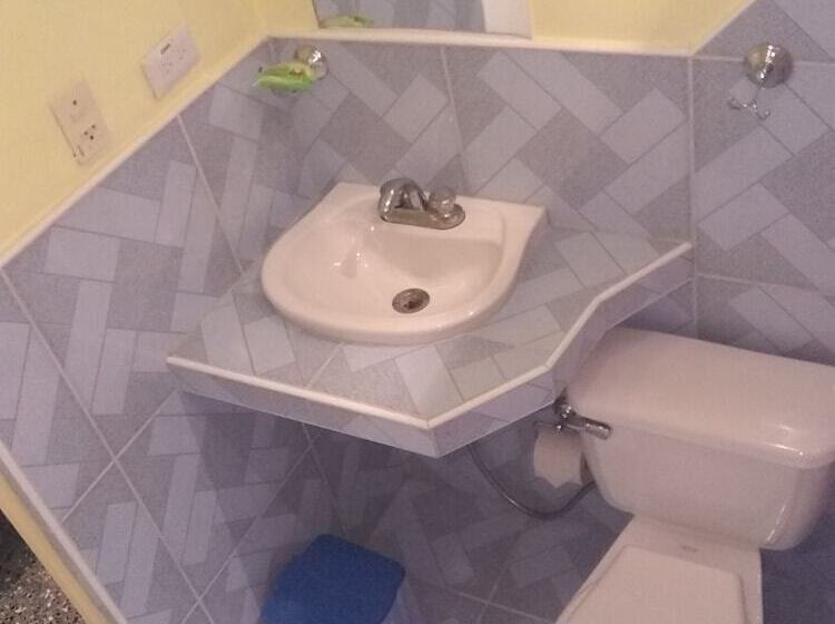 پانسیون Hostal Vista Hermosa Trinidad