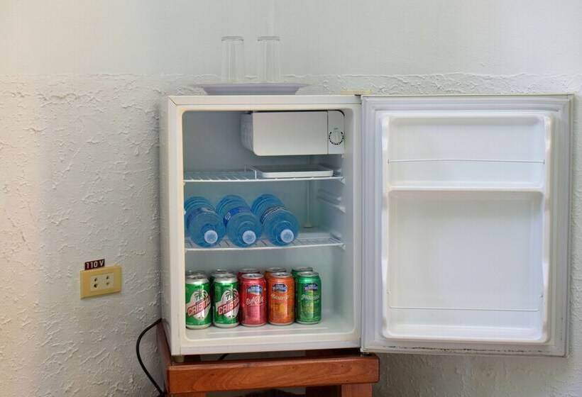 پانسیون Villa Mariposa