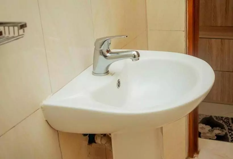 هاستل Plavender Inn