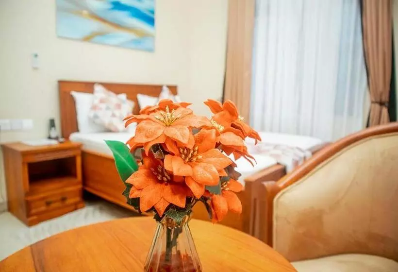 هاستل Plavender Inn