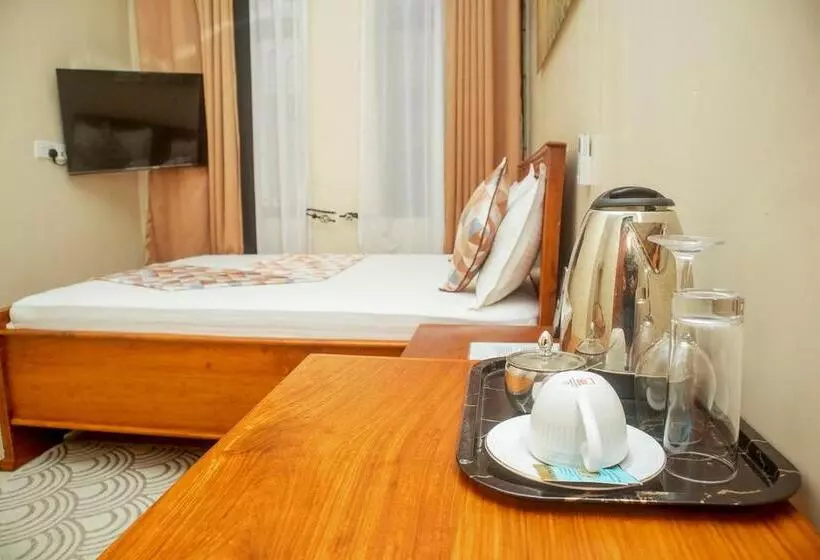 هاستل Plavender Inn