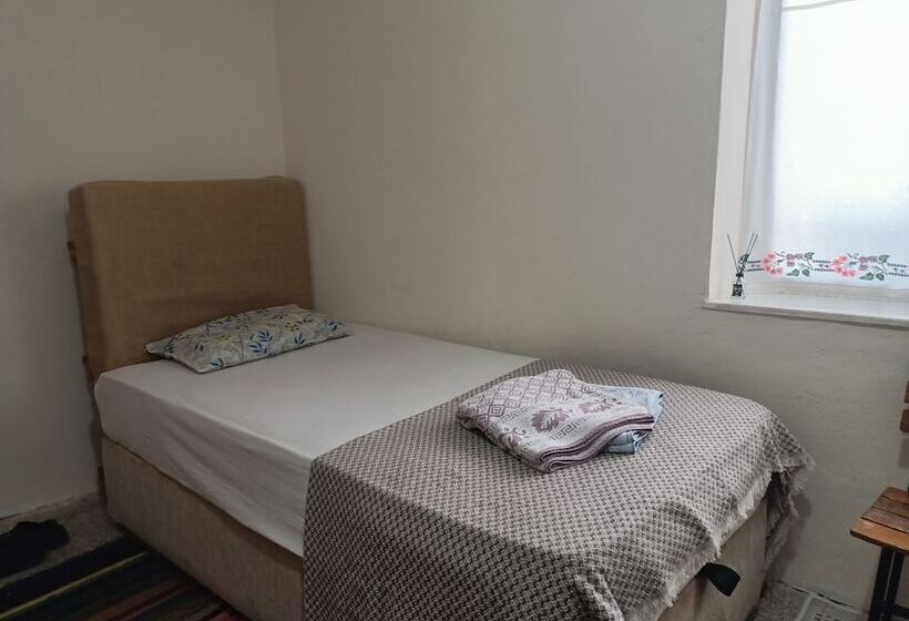 ベッドアンドブレックファースト Portakal çiçeği