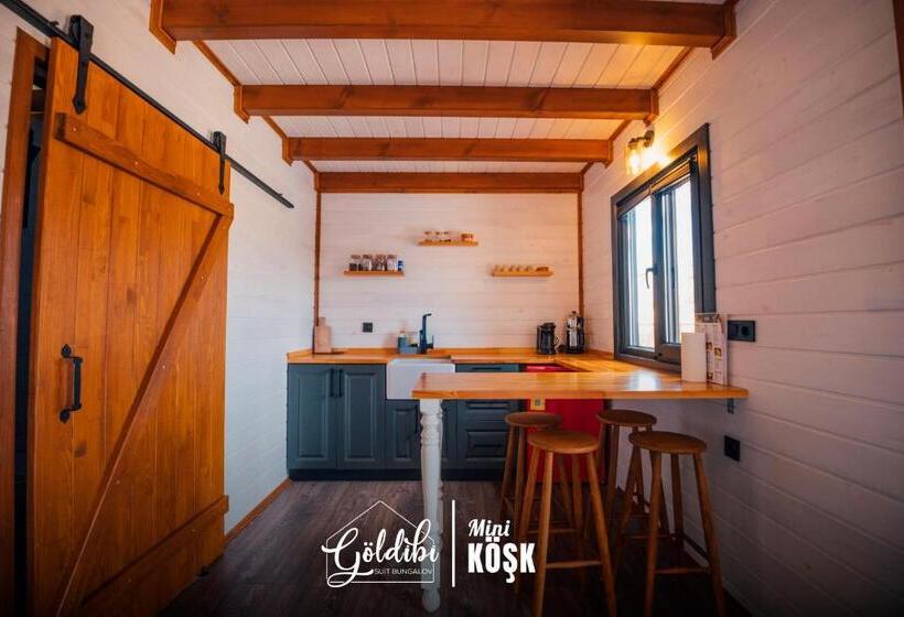 مبيت وإفطار Sapanca Göldibi Suit Bungalov