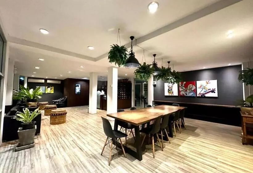 Br Hotel & Residence