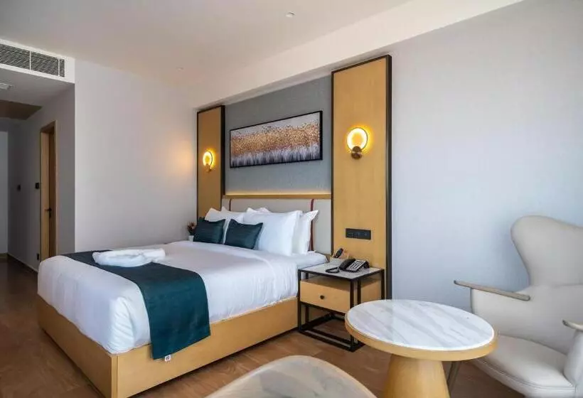 Copper Leaf Hotels, Tirunelveli