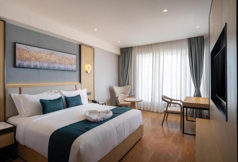 Copper Leaf Hotels, Tirunelveli