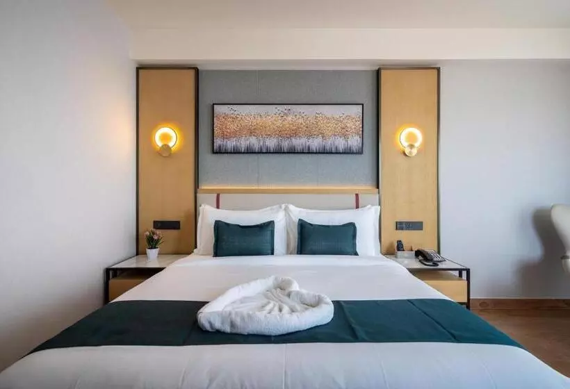 Copper Leaf Hotels, Tirunelveli