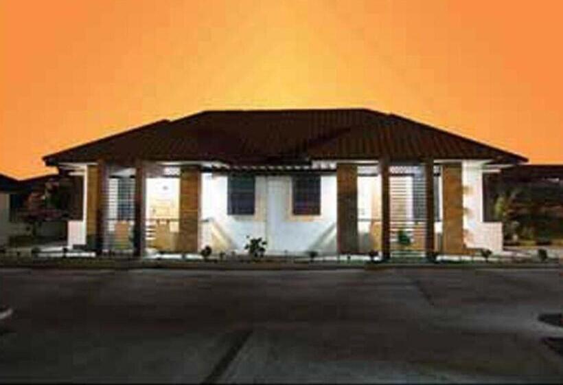 هتل Aye Chan Thar