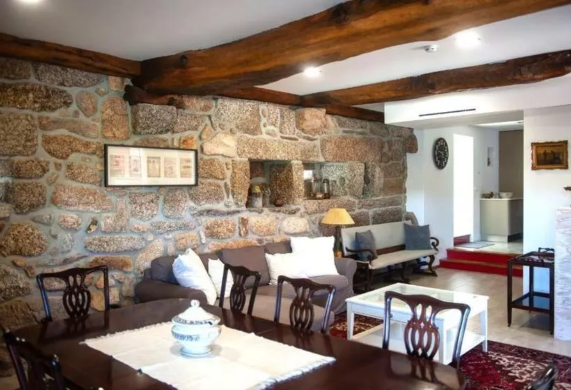ホテル Casa Da Corredoura Turismo Rural