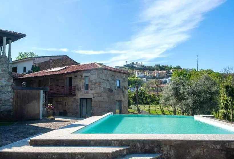 ホテル Casa Da Corredoura Turismo Rural